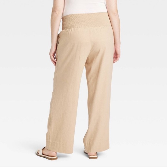 Smocked Waist Wide Leg Maternity Pants
Isabel Maternity by Ingrid & Isabel taupe - Picture 2 of 3